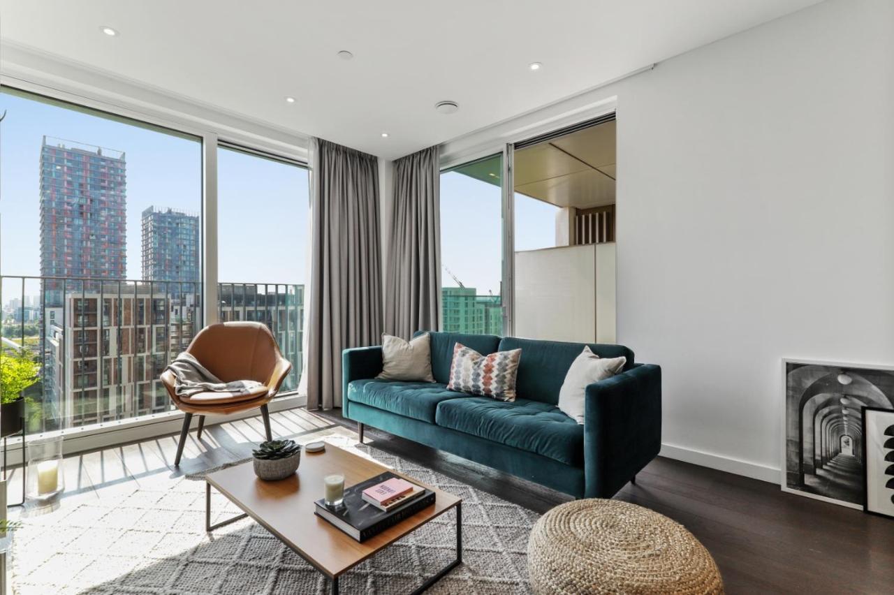 Ellie N Conys 3 Bedroom Apartment With 2 Bathrooms, An Ensuite, Kitchen And Balcony In Stratford Westfield Londra Dış mekan fotoğraf